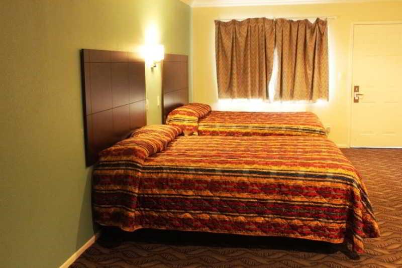 Rodeway Inn & Suites Inglewood Kültér fotó