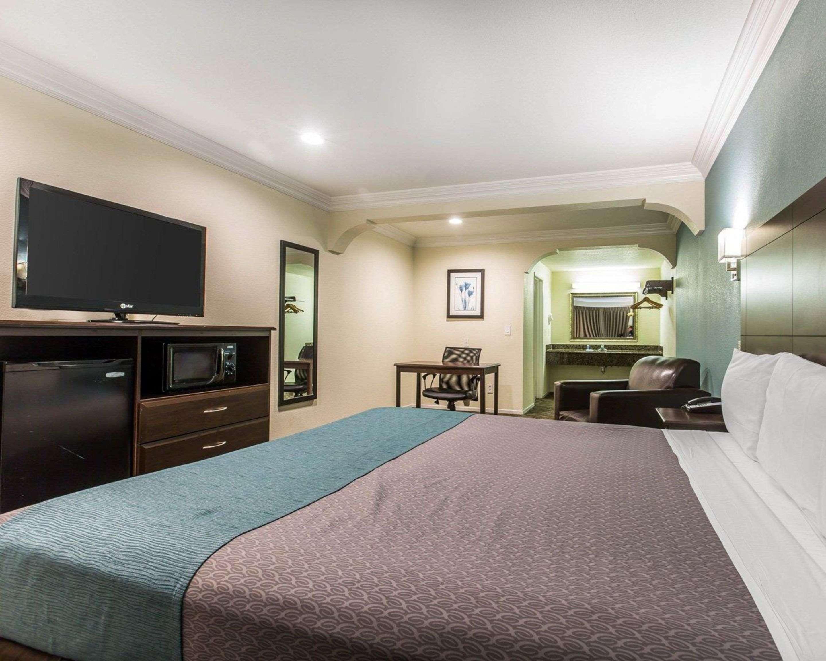 Rodeway Inn & Suites Inglewood Kültér fotó