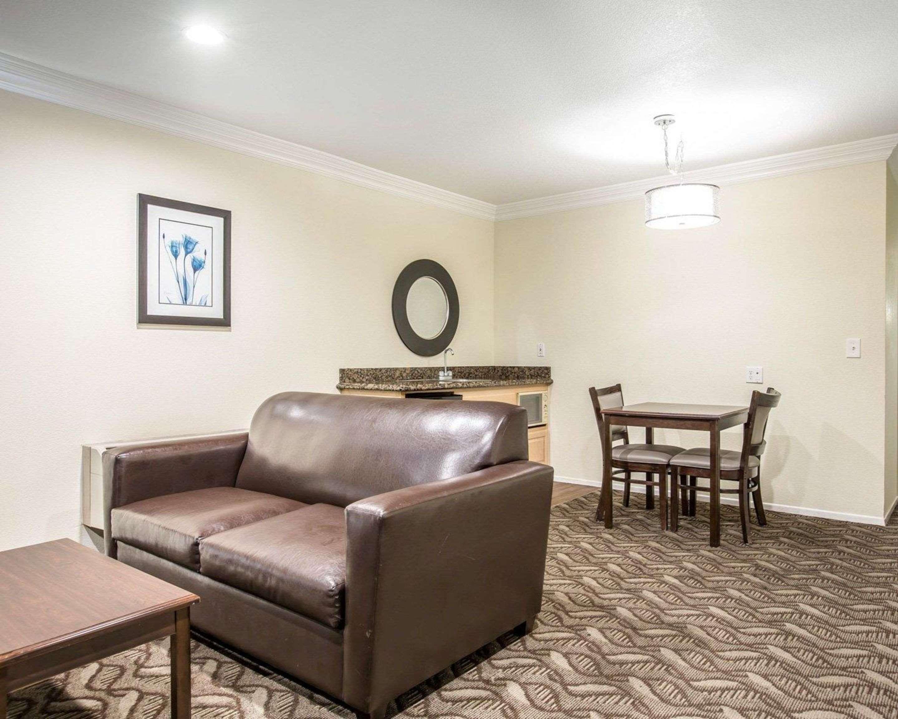 Rodeway Inn & Suites Inglewood Kültér fotó